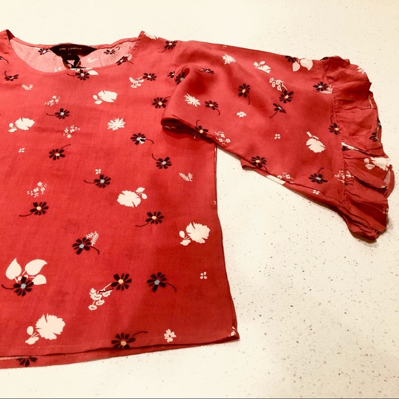 Coral pink short top- frill sleeves.Zink London - Picture 5 of 13